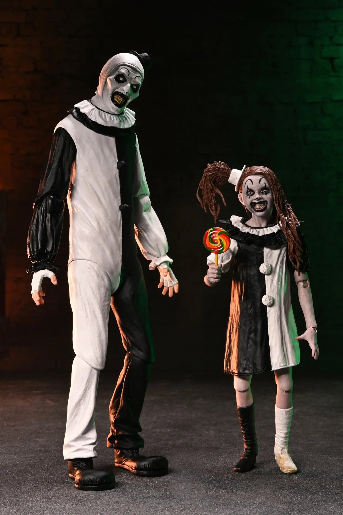 Terrifier 2 Art the Clown & Little Pale Girl 2Pack