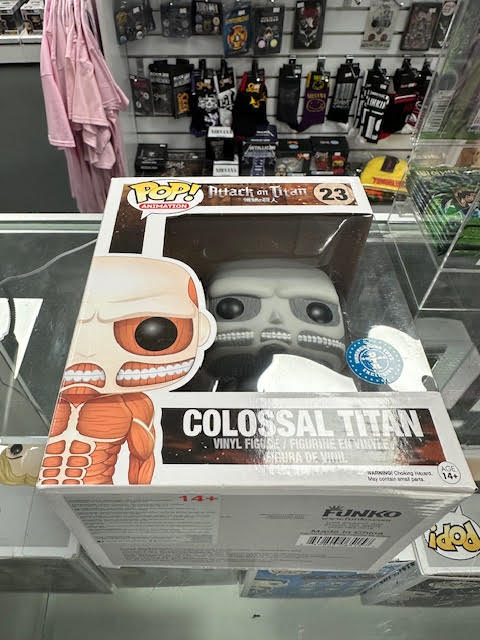 POP: AoT: Colossal Titan Black & White 23