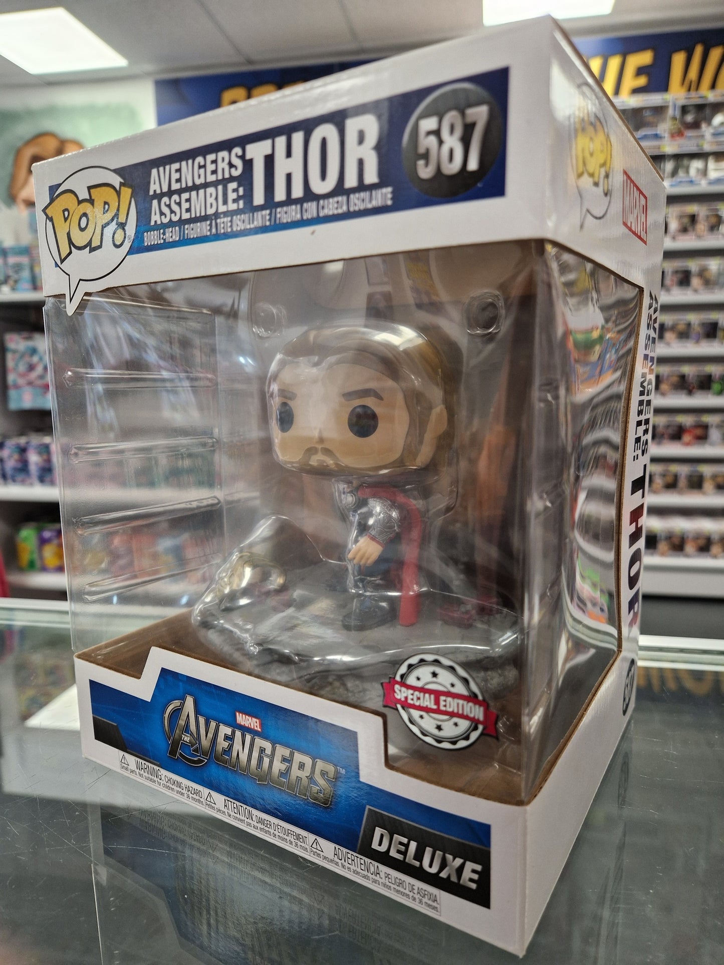POP! Deluxe: Avengers Assemble: Thor 587