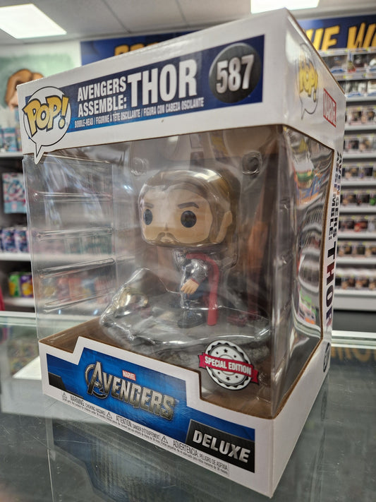 POP! Deluxe: Avengers Assemble: Thor 587