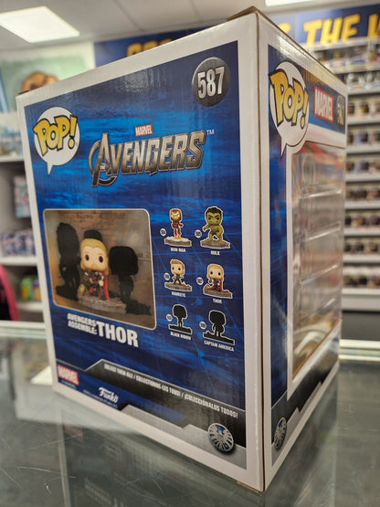 POP! Deluxe: Avengers Assemble: Thor 587