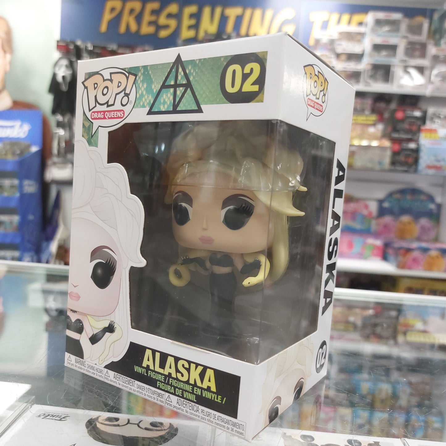 POP: Drag Queens: Alaska 02 Hot Topic
