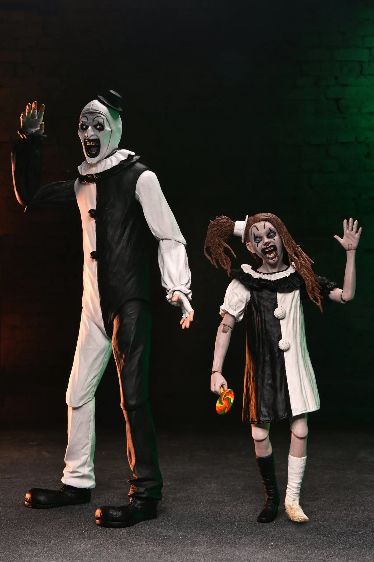 Terrifier 2 Art the Clown & Little Pale Girl 2Pack