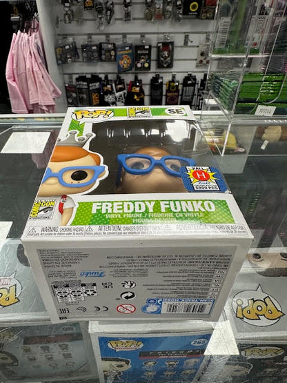 POP: Funko: SDCC Int: Freddy Funko Hall H